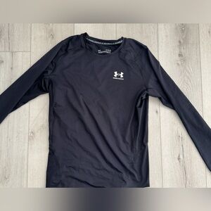 Boys extra large under Armour dry fit